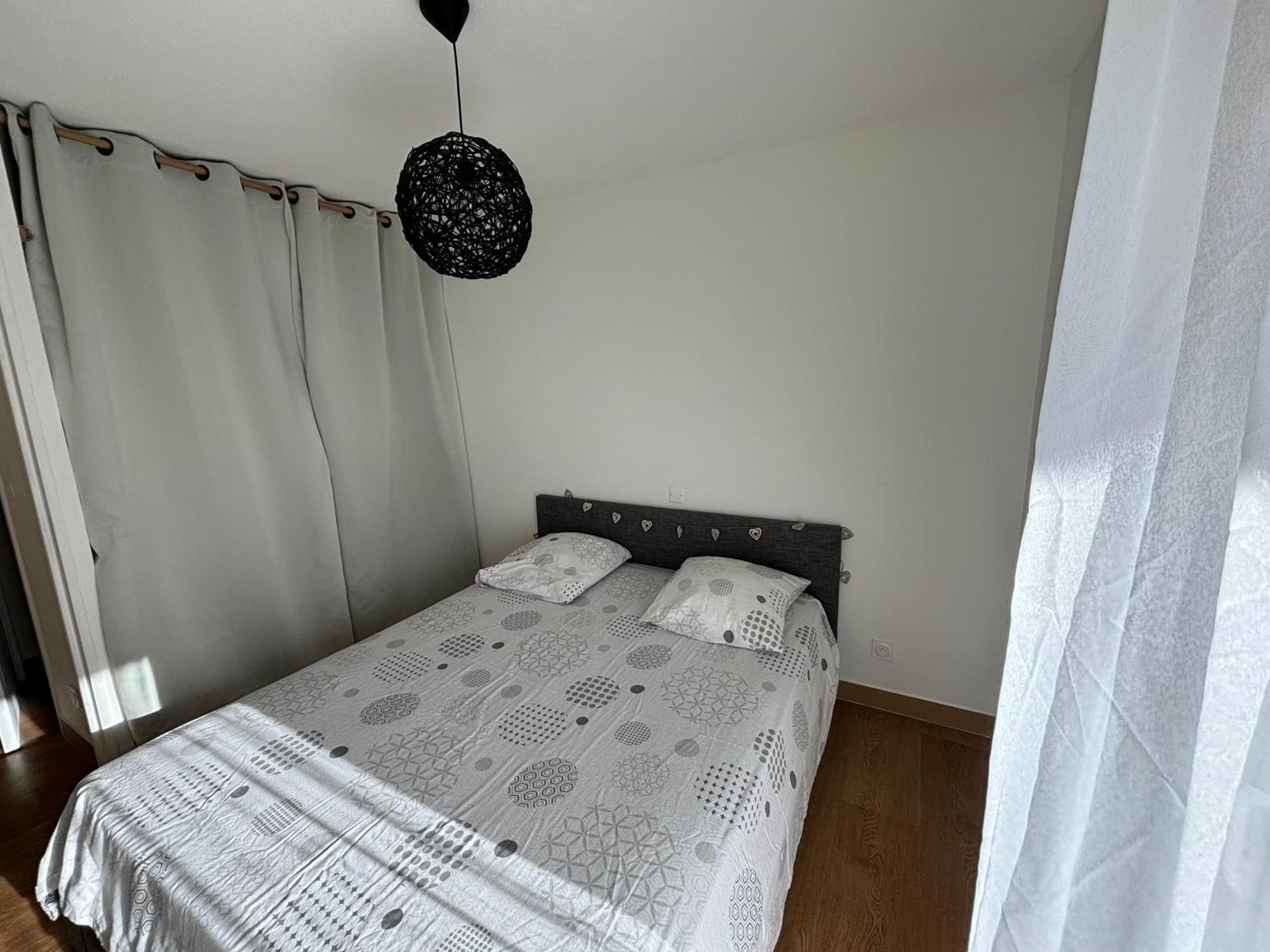 Location D'Un Superbe Appartement Avec Piscine روكبرون-سور-أرجينس المظهر الخارجي الصورة